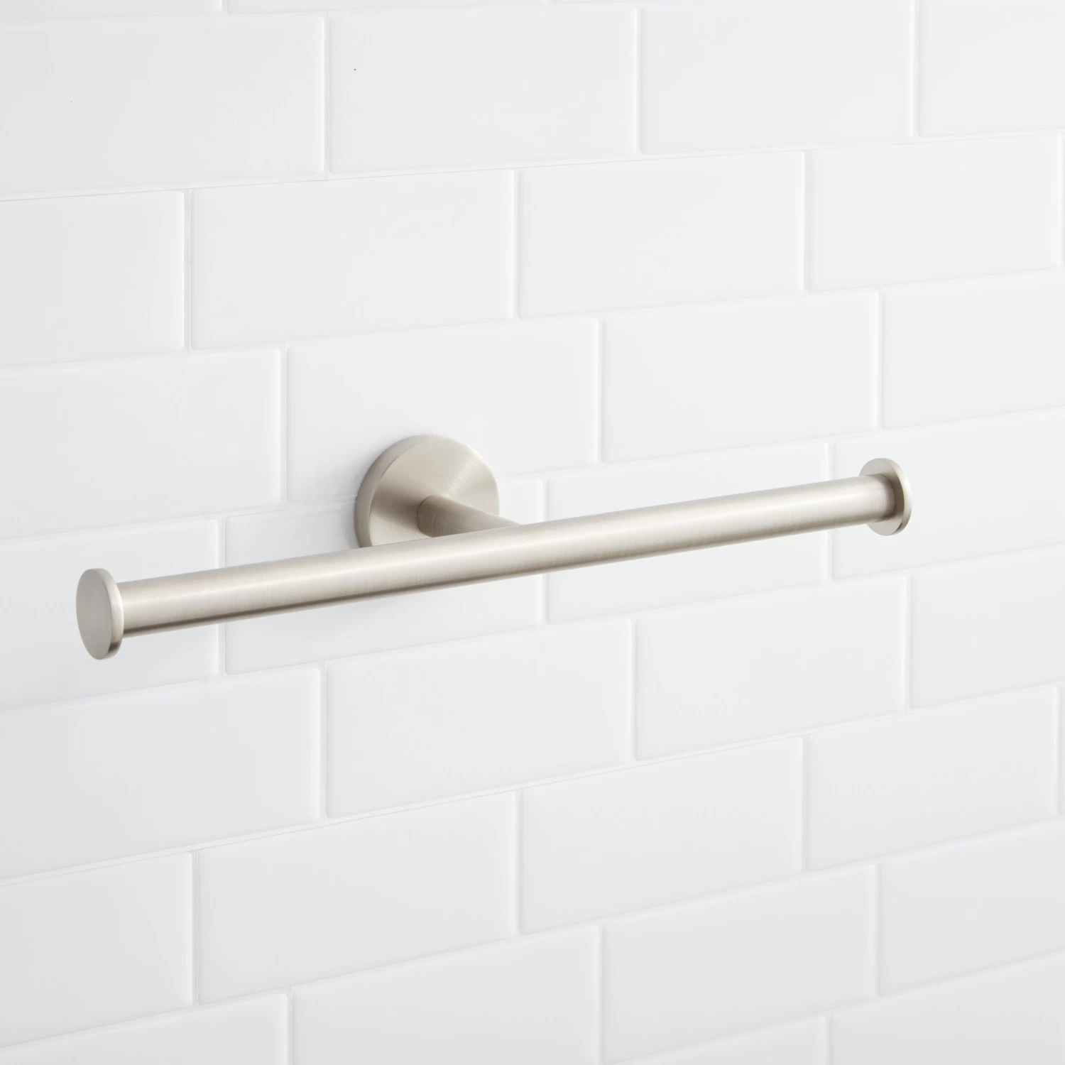 Exira Dual Toilet Paper Holder - Image 5