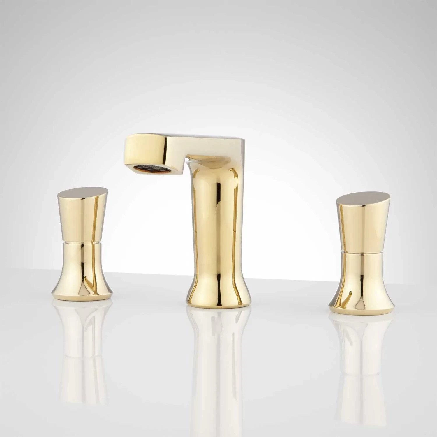 Hitchens Widespread Bathroom Faucet - Polished Brass - Image 2