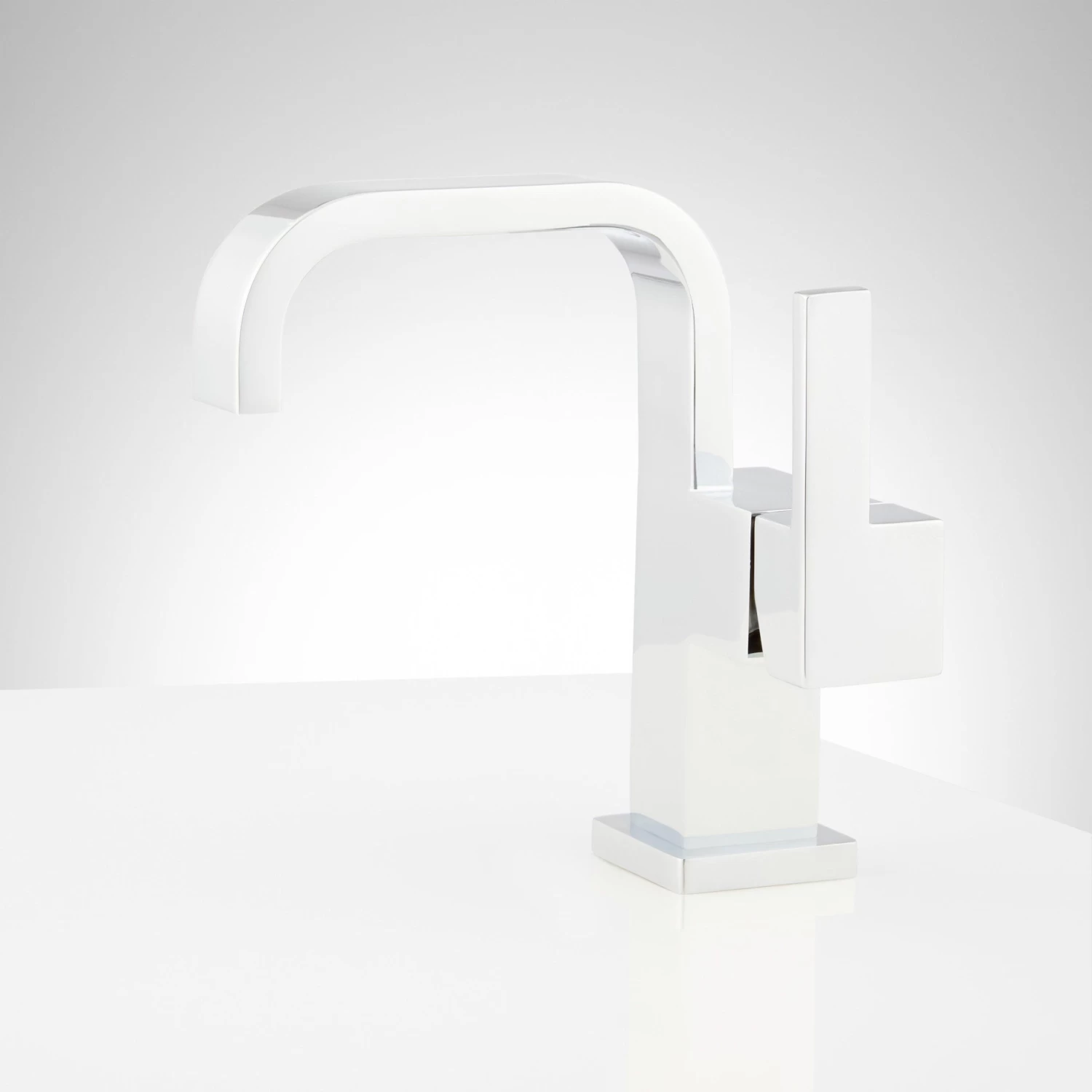 Rigi Single-Hole Gooseneck Bathroom Faucet - Image 4