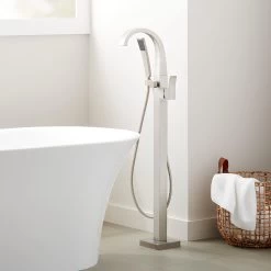 Vilamonte Freestanding Tub Faucet With Hand Shower