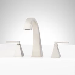 Vilamonte 3-Hole Roman Tub Faucet