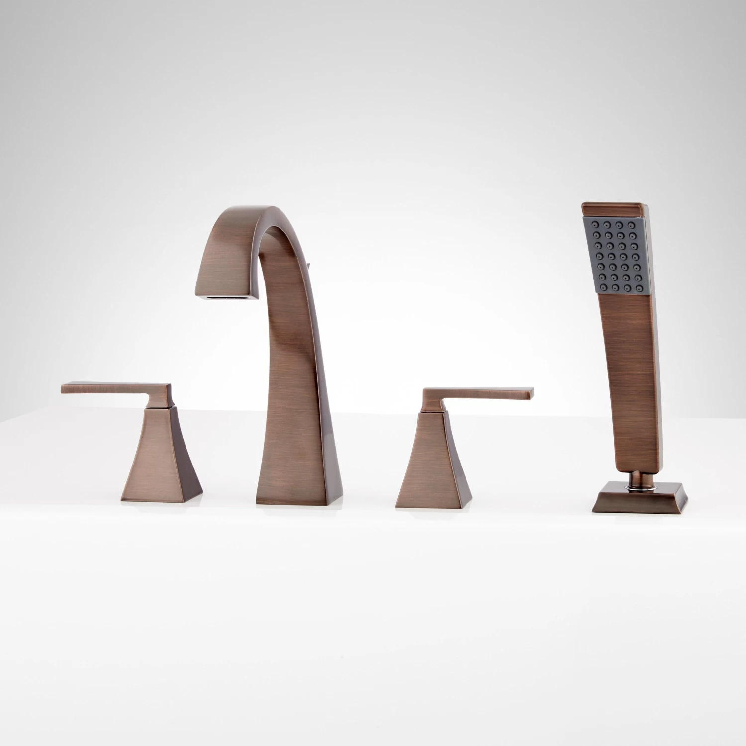 Vilamonte 4-Hole Roman Tub Faucet And Hand Shower - Image 3