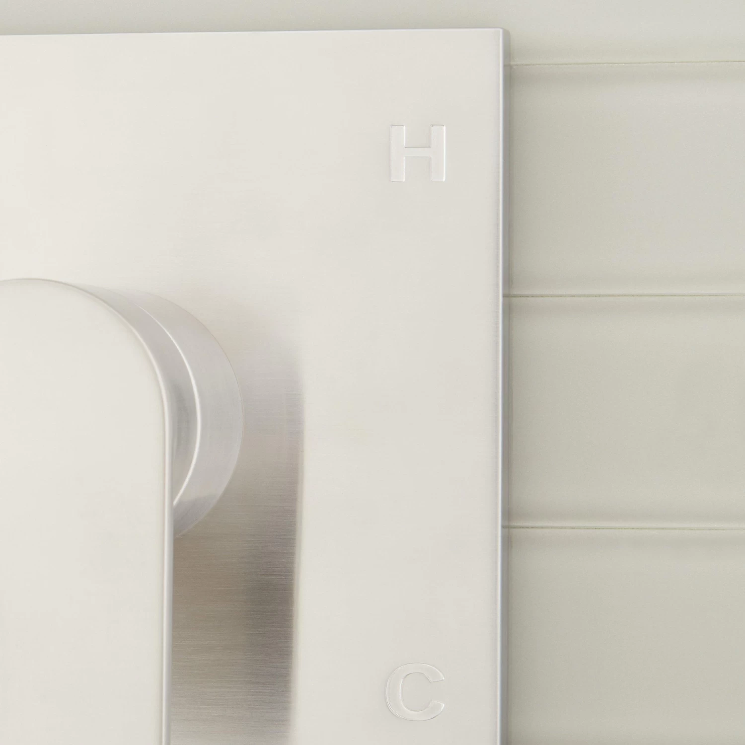 Hibiscus Pressure Balance Shower Valve - Image 4