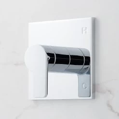 Hibiscus Pressure Balance Shower Valve