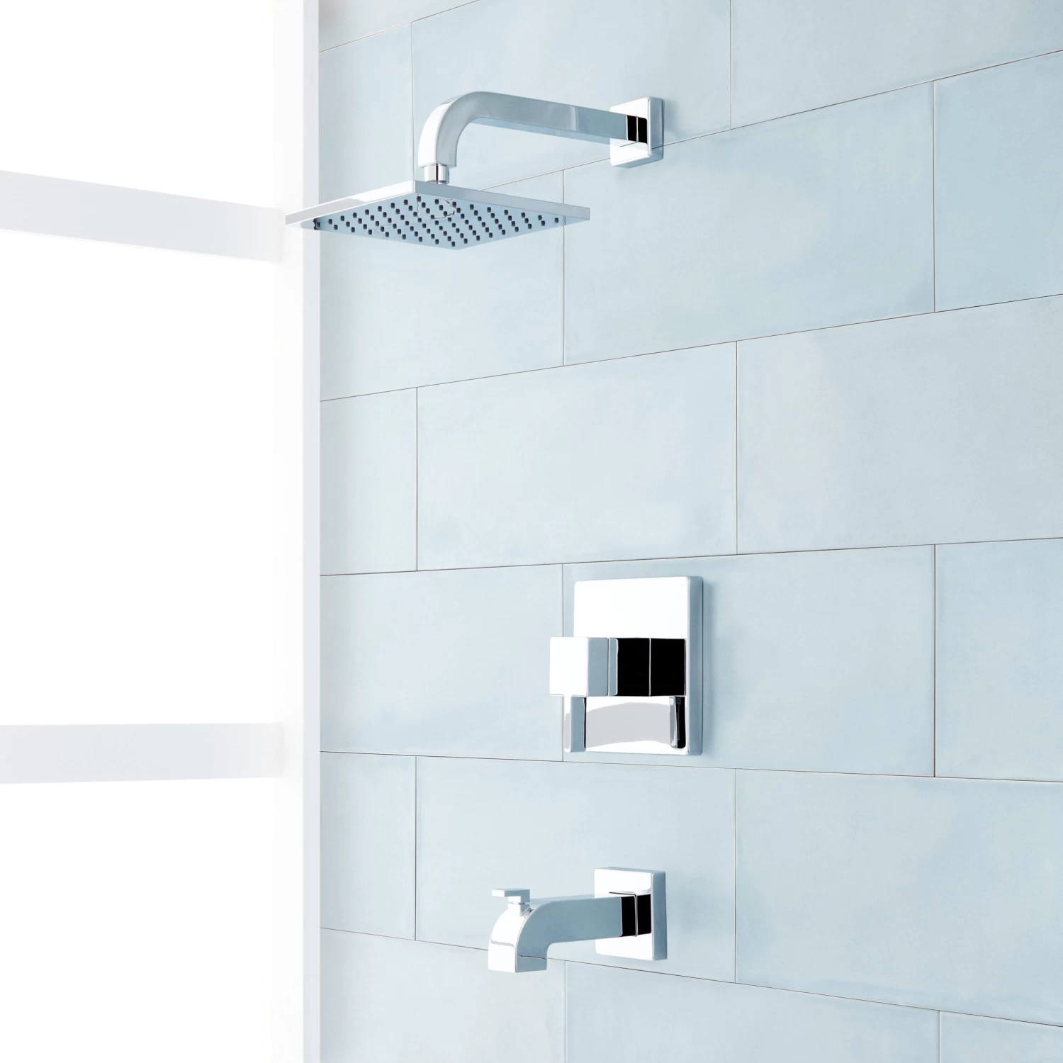 Rigi Pressure Balance Tub And Shower Set - Image 2