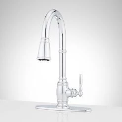 Finnian Pull-Down Kitchen Faucet With Deck Plate
