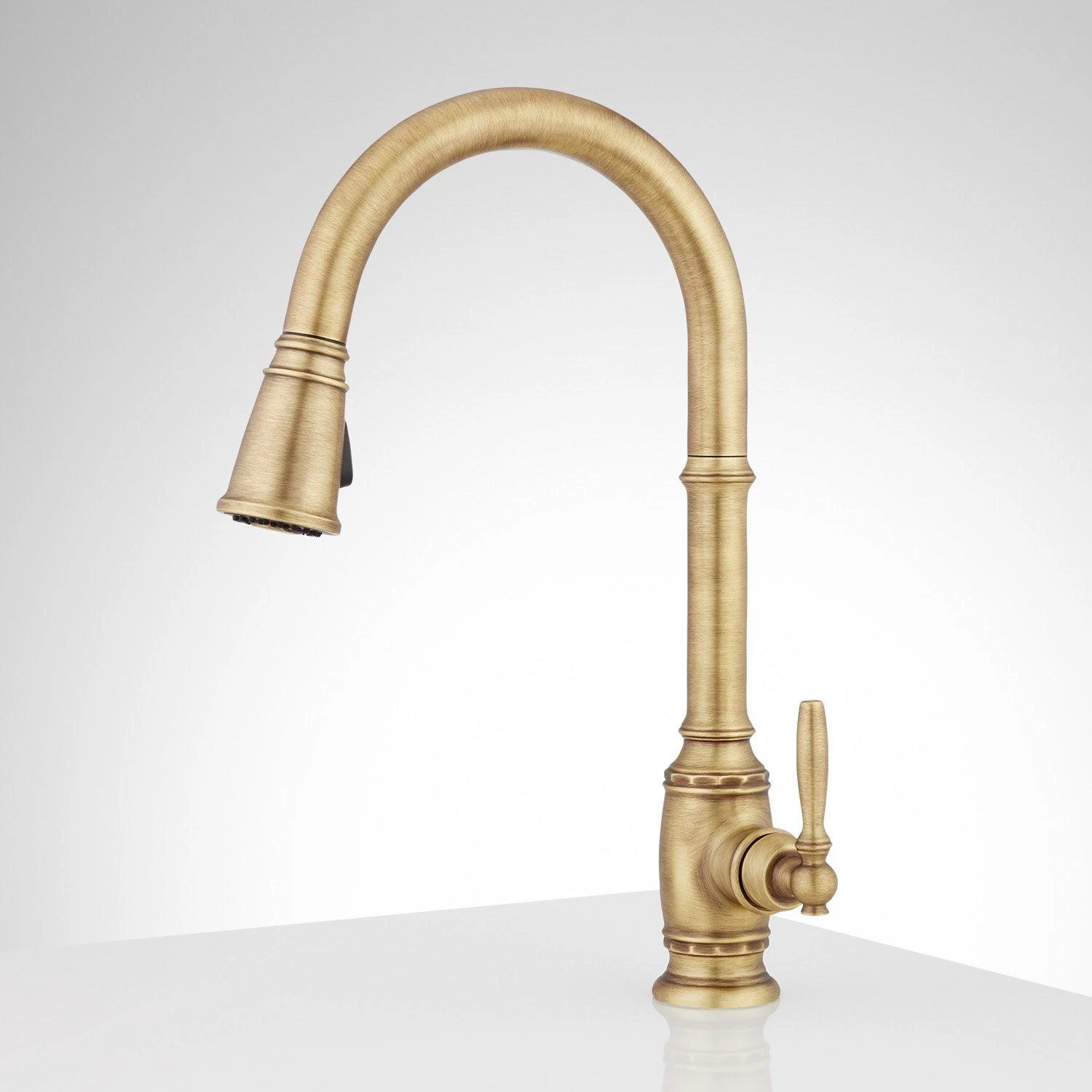 Finnian Pull-Down Kitchen Faucet - Image 10