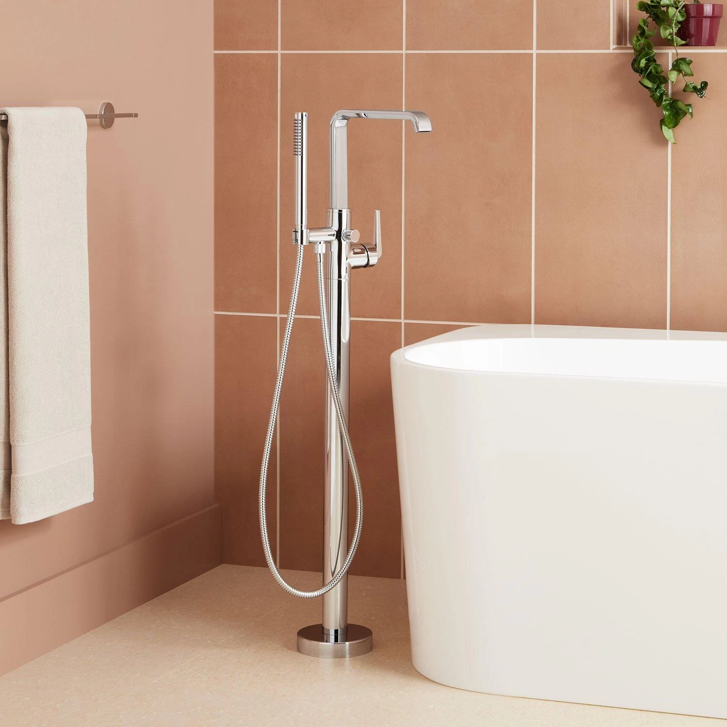 Drea Freestanding Tub Faucet With Hand Shower - Image 3