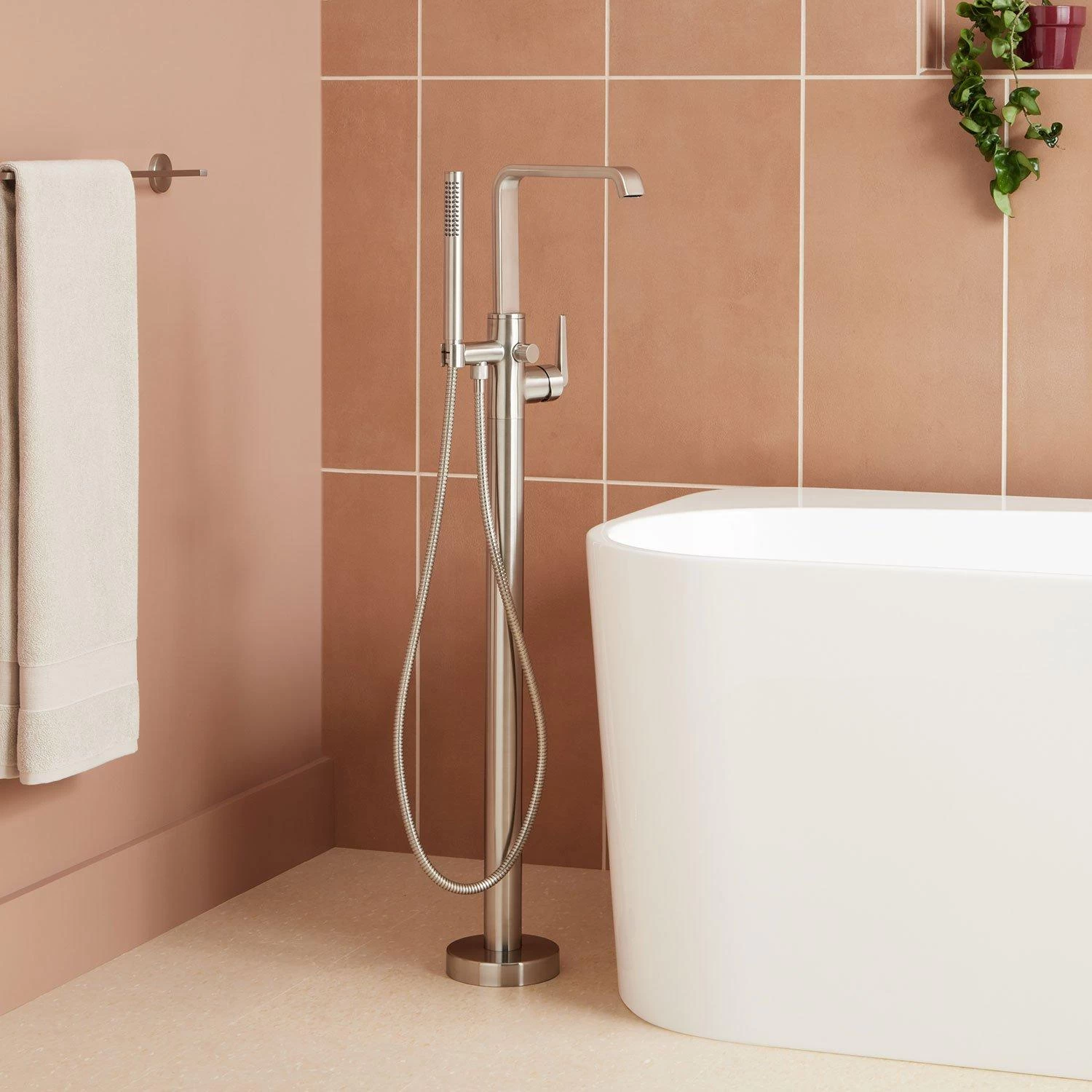 Drea Freestanding Tub Faucet With Hand Shower