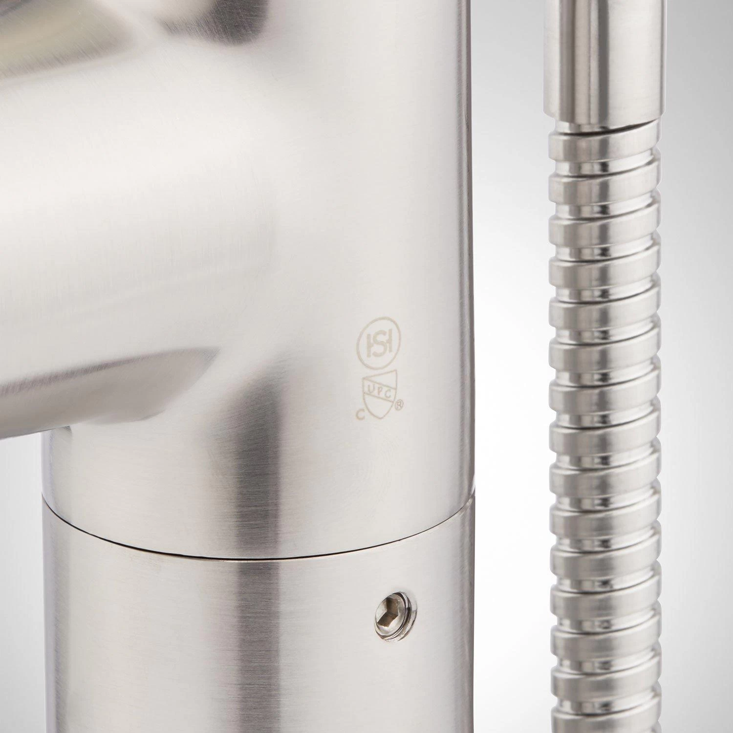 Drea Freestanding Tub Faucet With Hand Shower - Image 7