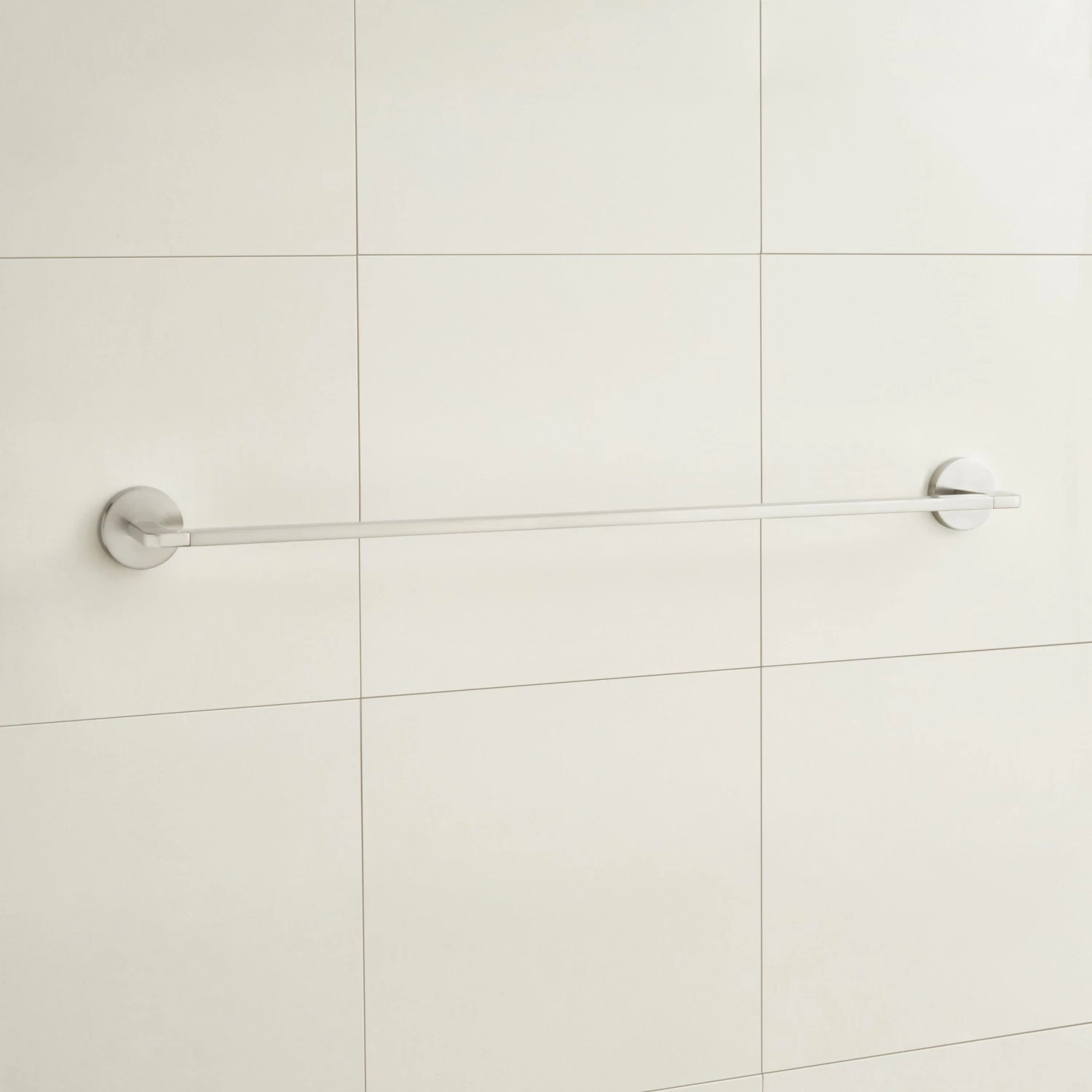 Drea Towel Bar - Image 5
