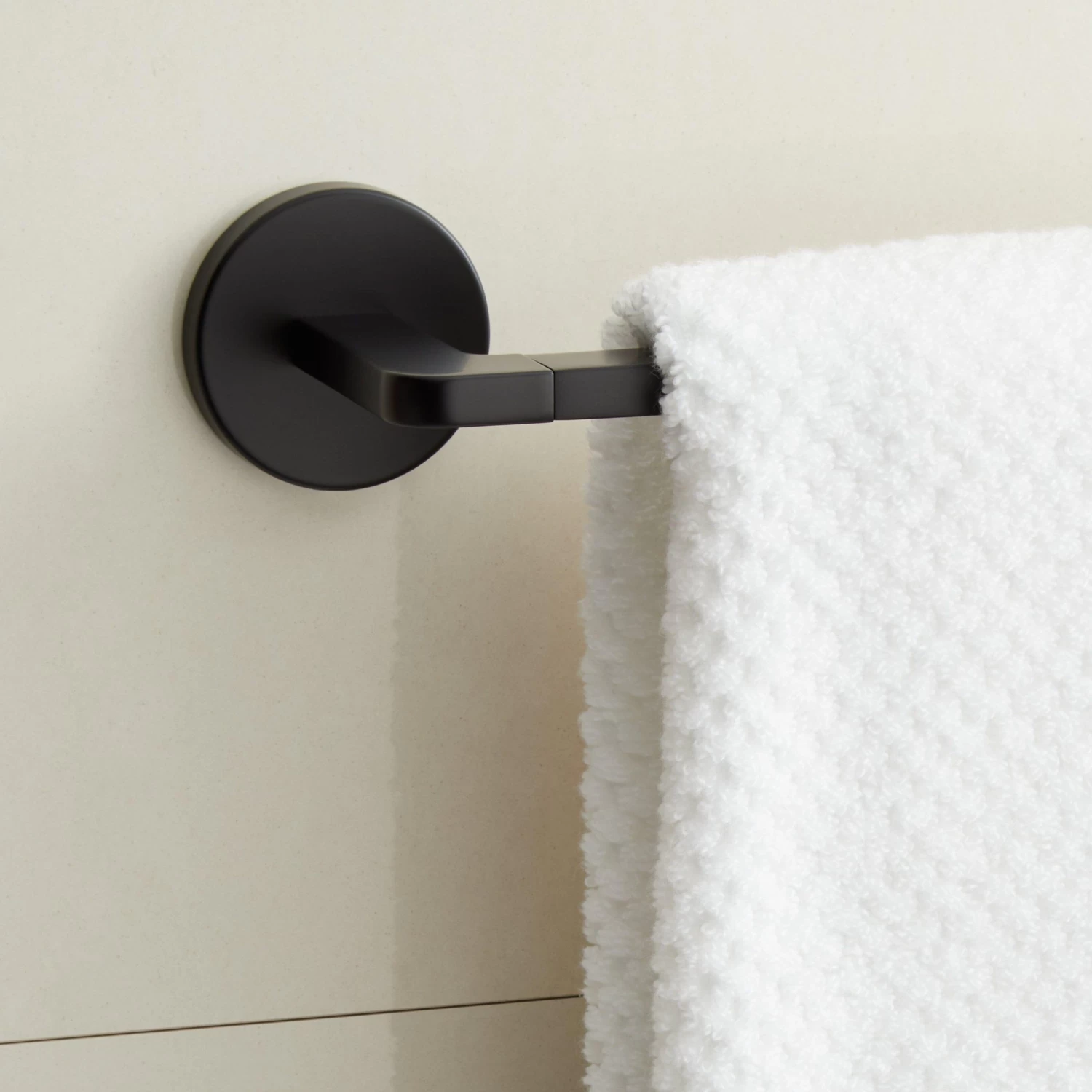 Drea Towel Bar - Image 4