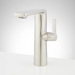 Luna Single-Hole Vessel Faucet With Pop-Up Drain