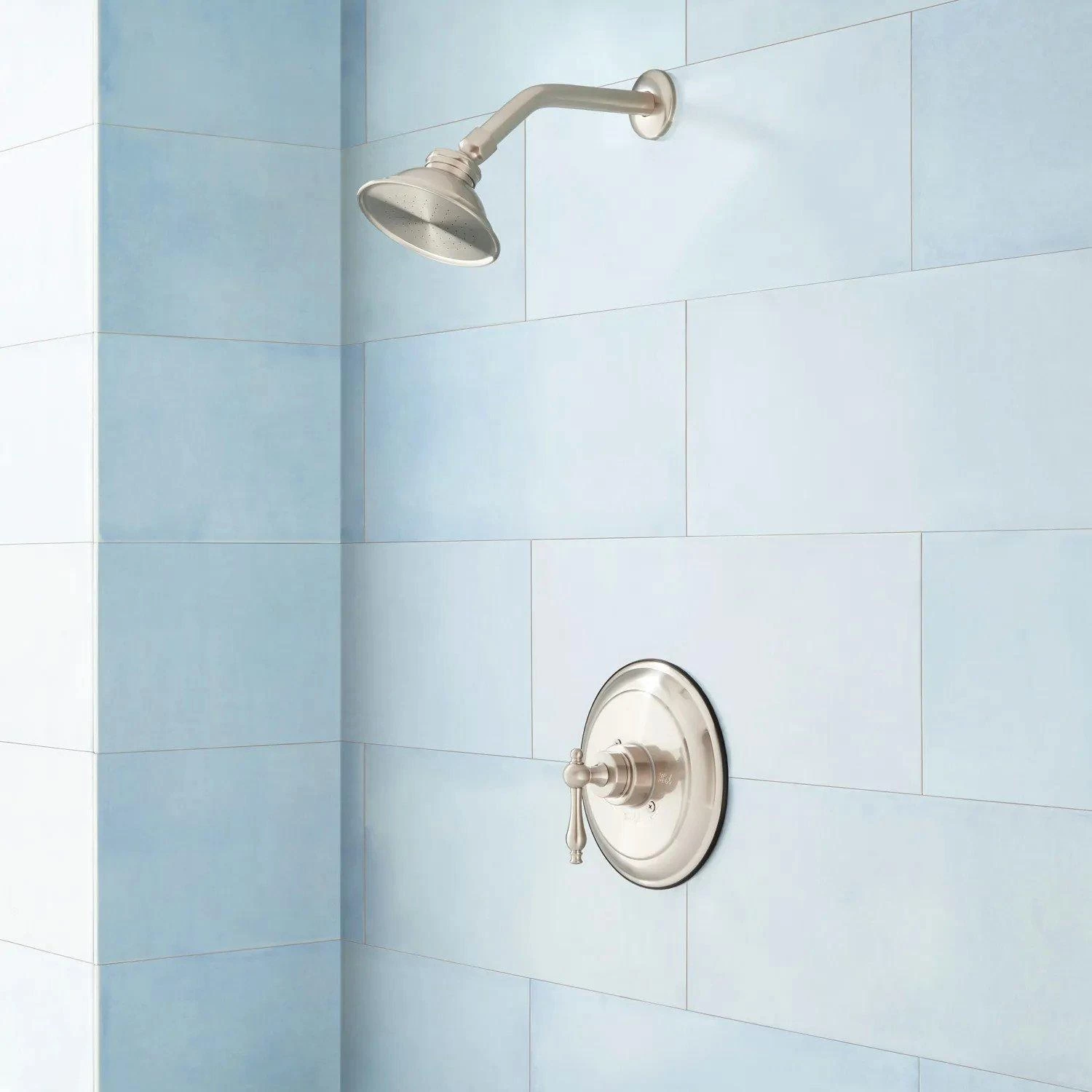Windom Shower Set With Classic Lever Handle - Image 2